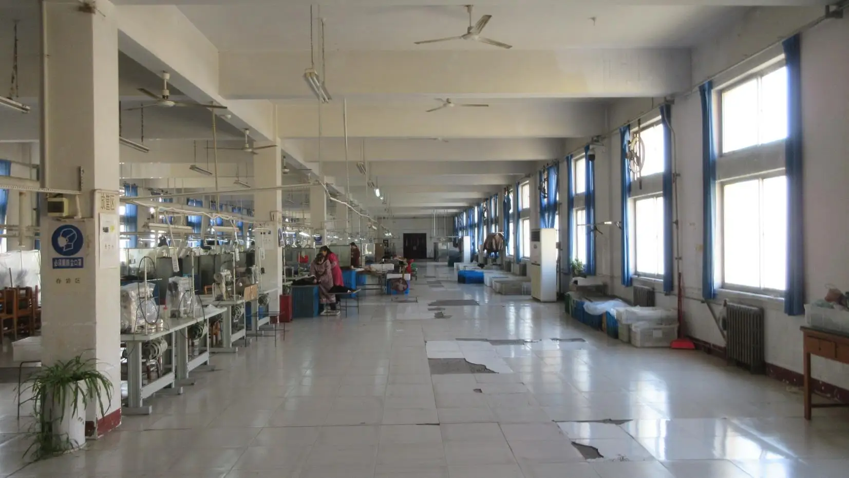 Xuchang Junshang Arts & Crafts Co., Ltd. Human Hair Training Head