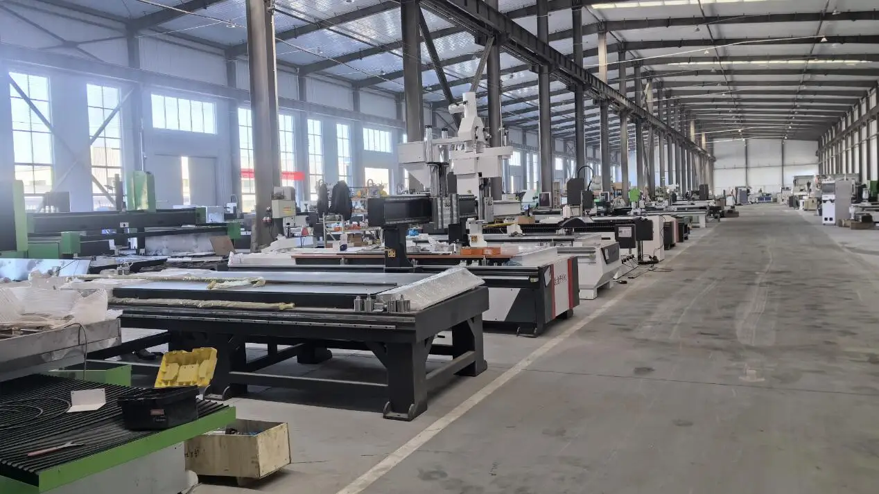 Shandong Yonik Laser Equipment Co., Ltd. Fiber Laser Cutting Machine