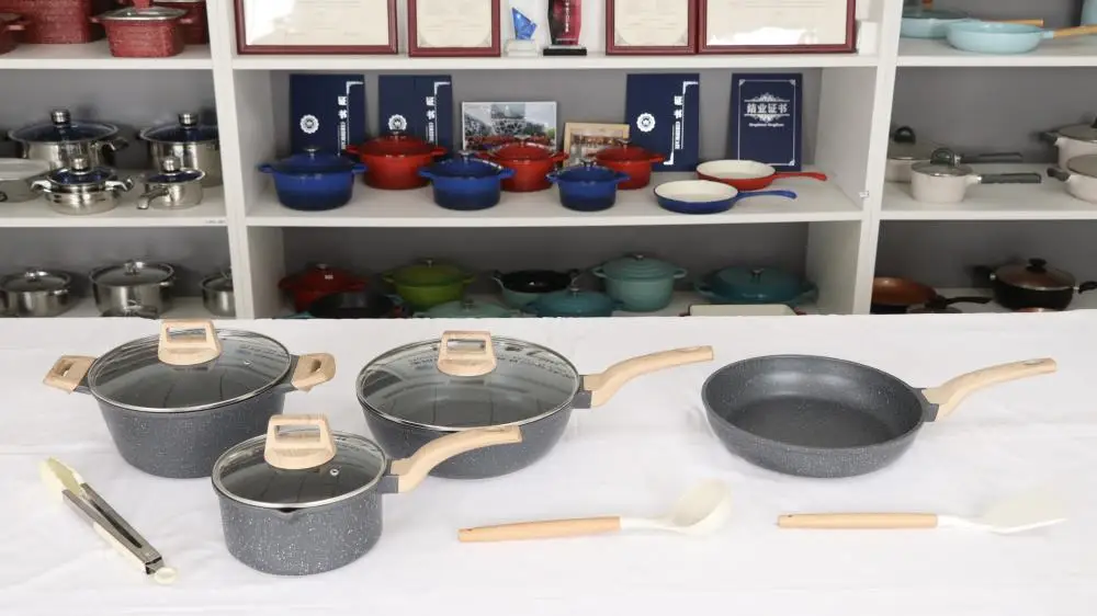 Beijing Long Shan Brothers Mould Co., Ltd. Aluminum Cookware Set
