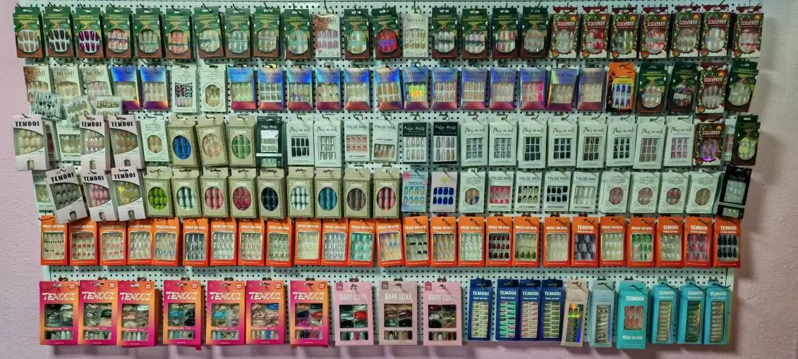 Yiwu Shanghao Crafts Co., Ltd. Nail Tips