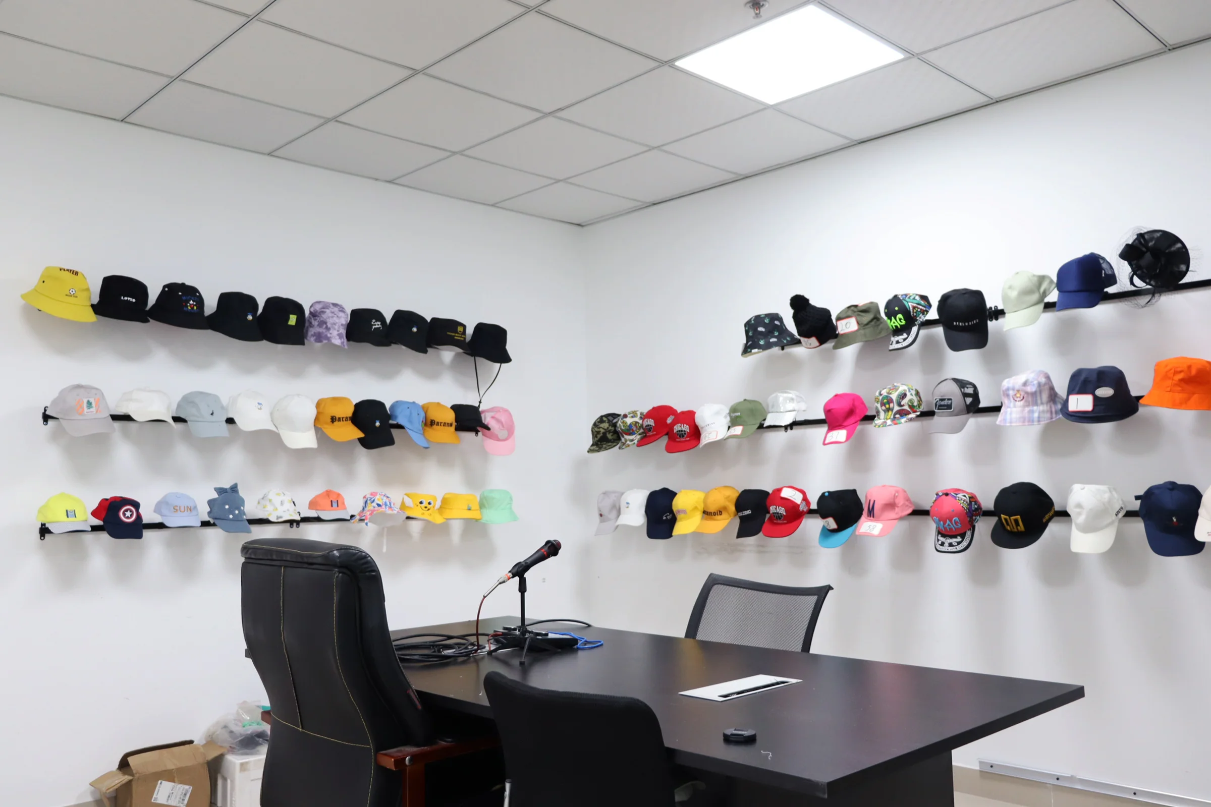 Anhui Yi Nuo Jia Hui Hat Co., Ltd. Baseball Cap
