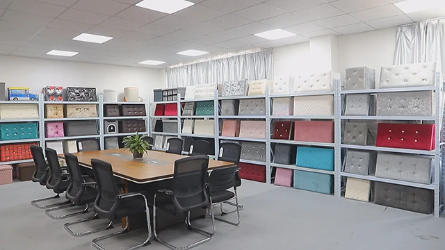 Yiwu Caishi Daily Necessities Co., Ltd. Storage Ottoman