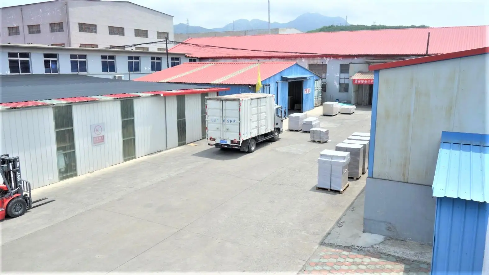 Dalian Huiyou Packaging Co., Ltd. Paper Bags