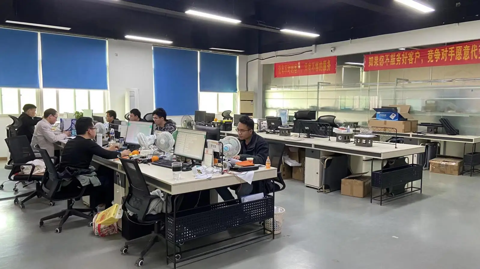 Shenzhen Jinsdon Lighting Technology Co., Ltd. Solar Inverter