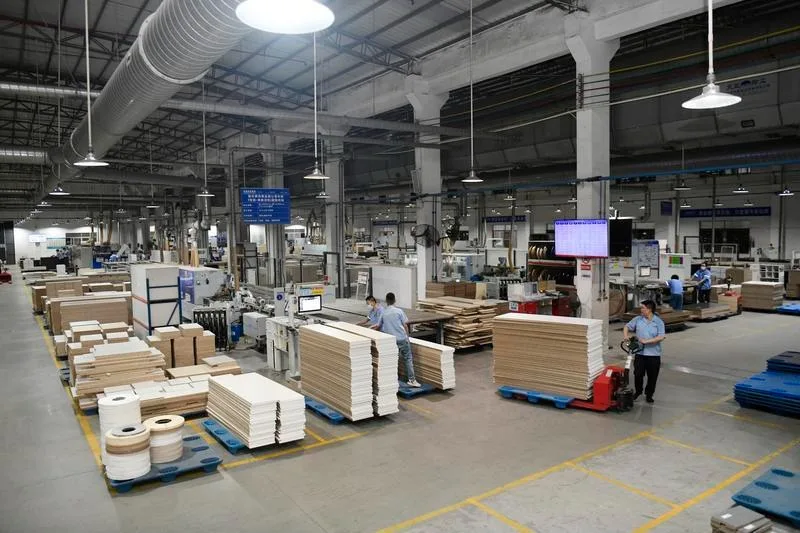 Shenzhen Jiangheng Carpentry Ltd. Jewelry Display Cabinet