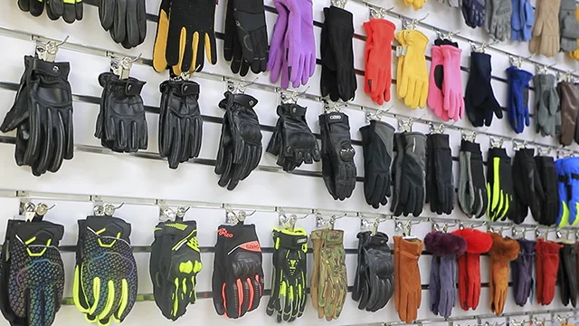 Shenzhen Hongfuya Trading Co., Ltd. Winter Gloves