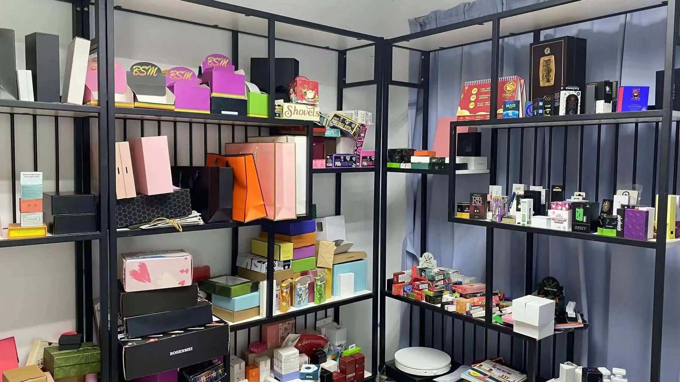 Shenzhen Bosen Mei Packaging Co., Ltd. Display Box
