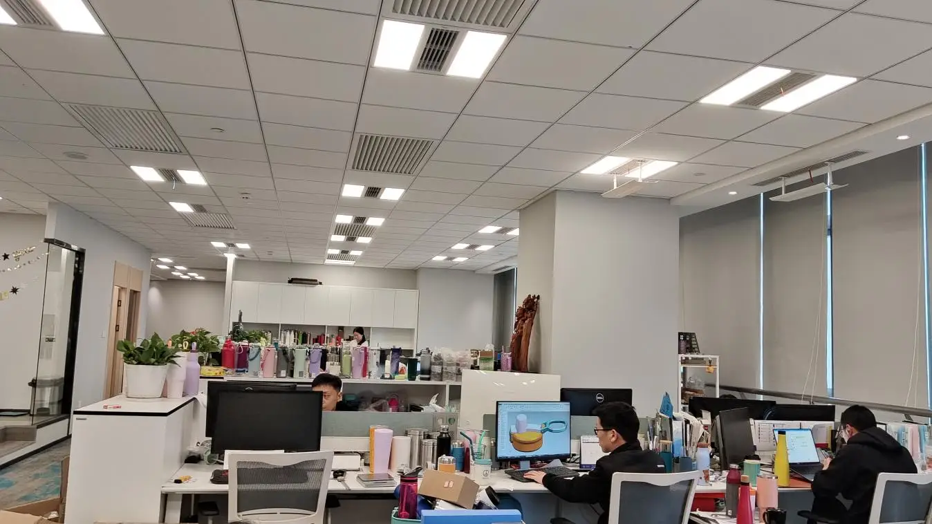 Ningbo Paiter Houseware Co., Ltd. Stainless Steel Tumbler