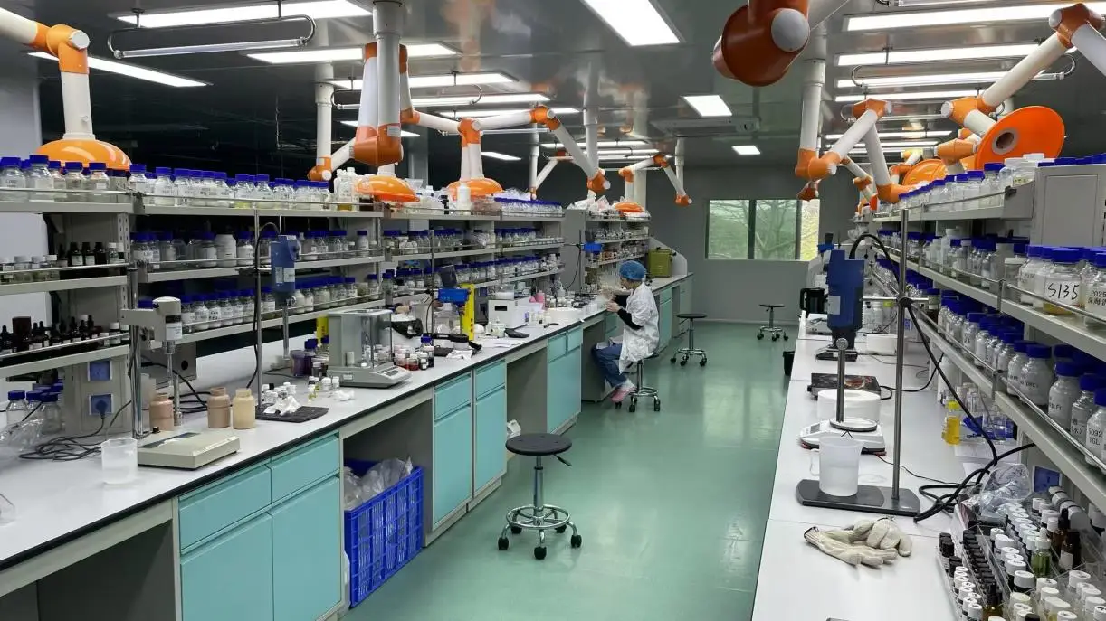 Guangzhou Chingo Cosmetics Co., Ltd. Face Care Products