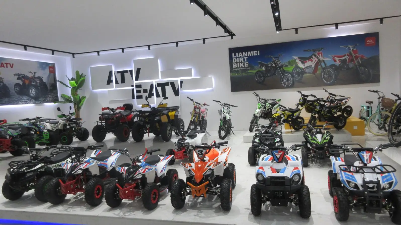 Zhejiang Lianmei Industrial Co., Ltd. Dirt Bikes