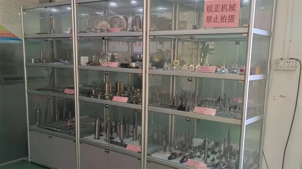 Foshan Ruizheng Machinery Manufacturing Co., Ltd. Spindle Shafts