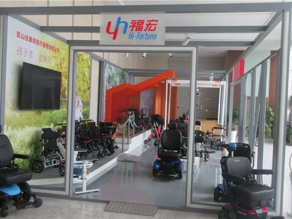 d59ooakd9dcc738ostgg.webp