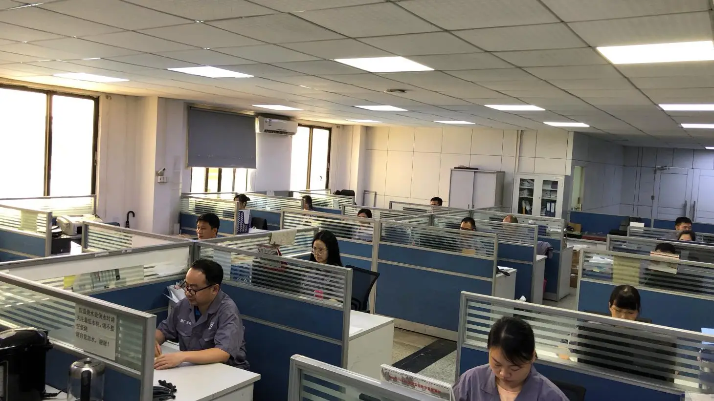 Guangzhou Youguang Optoelectronics Co., Ltd. LED Light Box