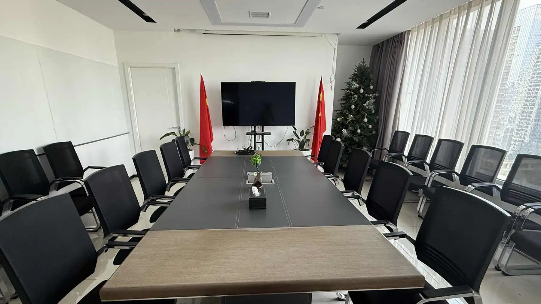 Shaanxi Longstar New Material Technology Co., Ltd. Artificial Christmas Tree