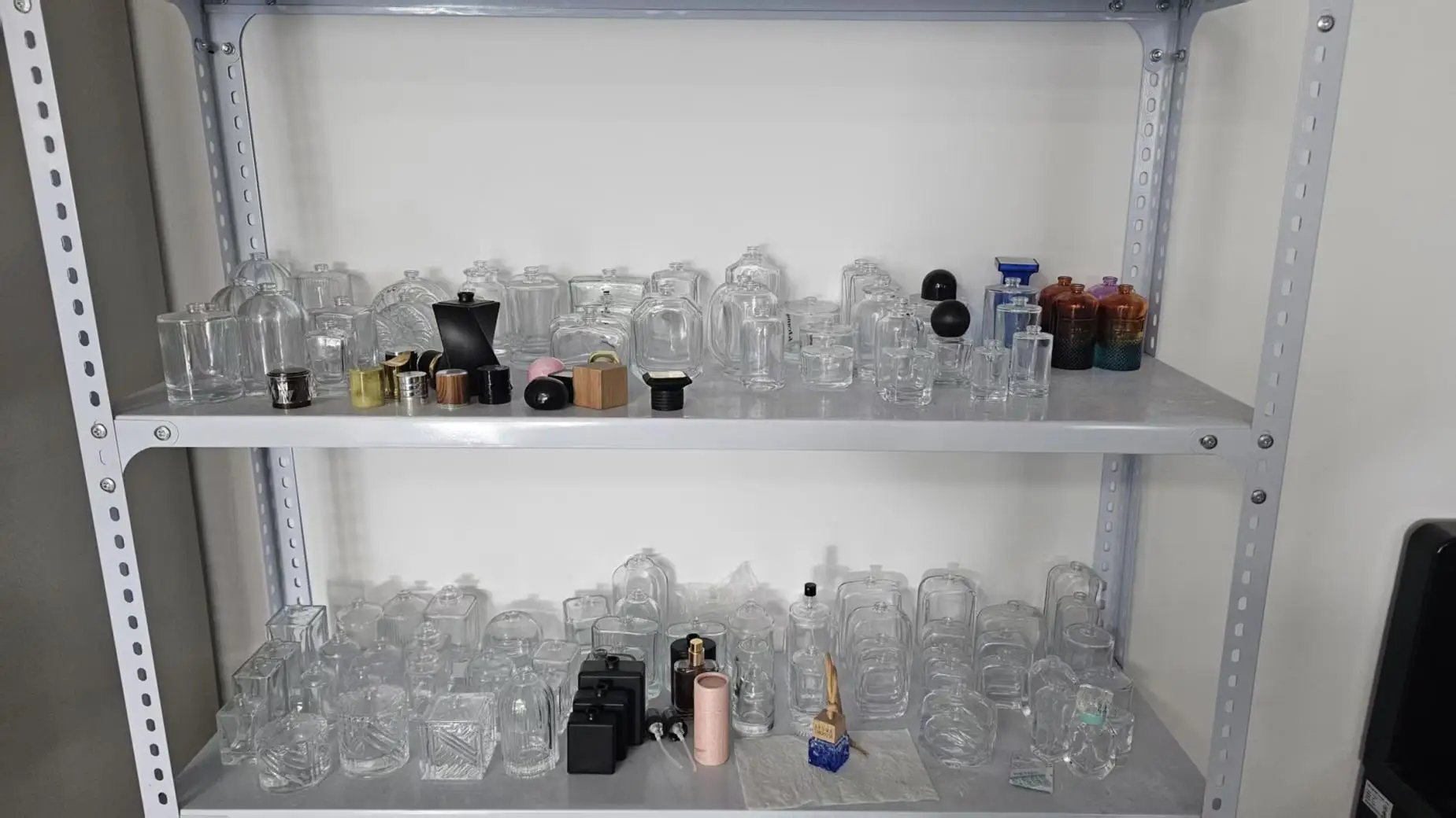 Xuzhou Yanjia Glassware Co., Ltd. glass jars