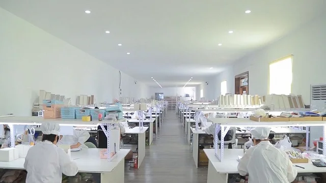 Qingdao Credit Cosmetic Co., Ltd. False Eyelashes