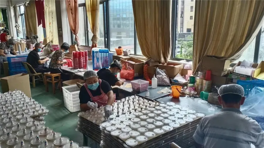 Taizhou Huangyan Aishang Plastic Co., Ltd. Plastic Tumblers