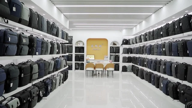 Baoding Yuanshangcao Bag Manufacturing Co., Ltd. Laptop Backpacks
