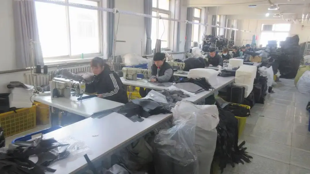 Baoding Yuanshangcao Bag Manufacturing Co., Ltd. Laptop Backpacks