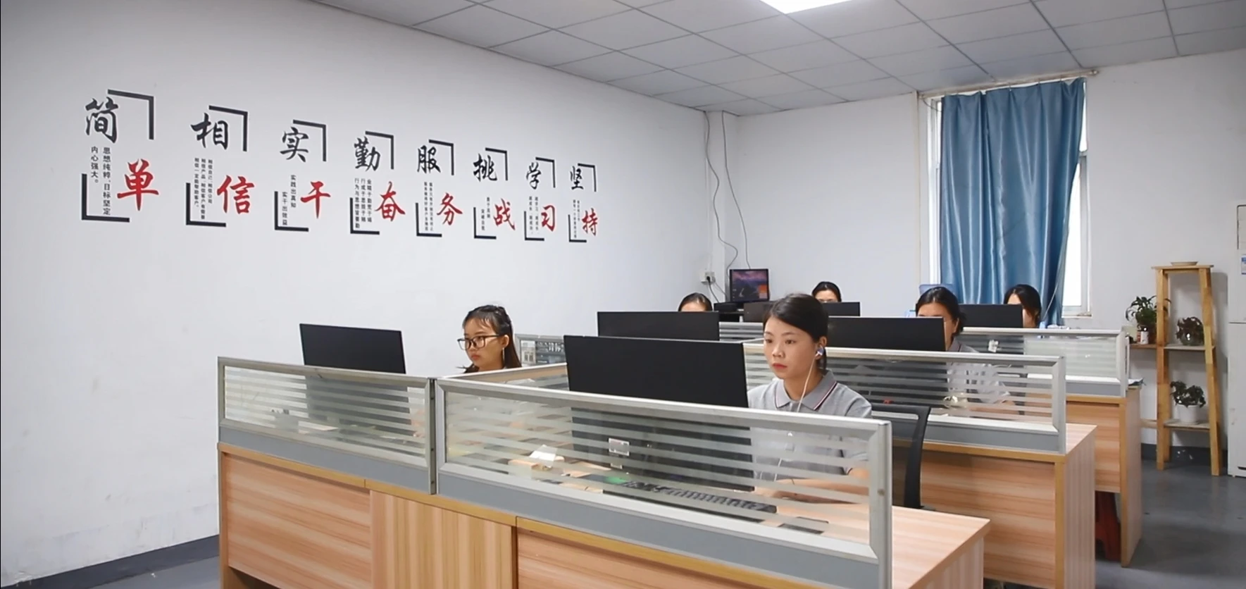 Dongguan Ruitai Advertising Co., Ltd. LED Front Lit Signs