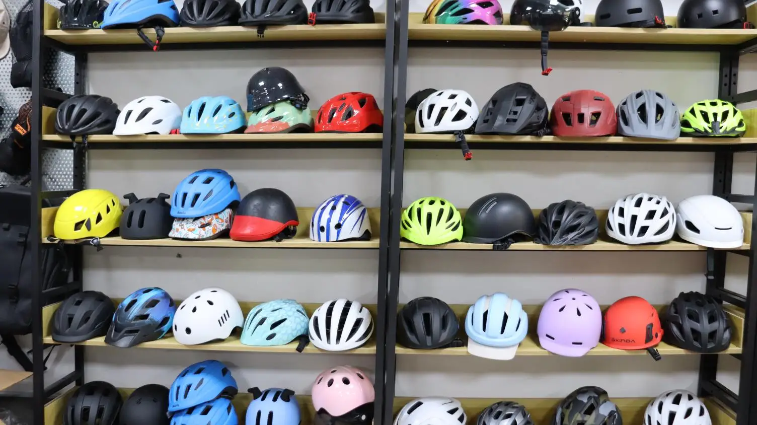 Dongguan Rikcon Sports Technology Co., Ltd. Kids Helmets