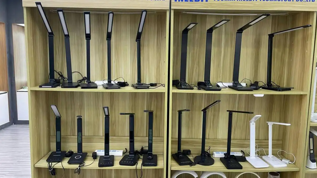 Foshan Ineedit Technology Co., Ltd. LED Desk Lamp