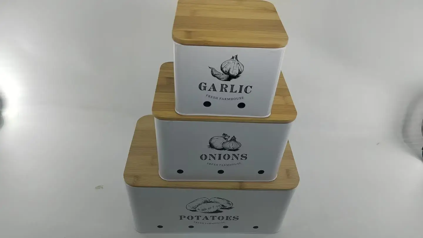 Mango Home Products Co., Ltd. Bread Bin