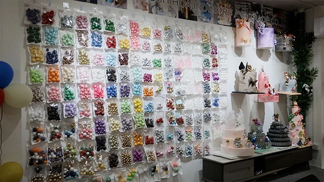 Guangdong Tangshihoa Industry and Trade Co., Ltd. Cake Toppers