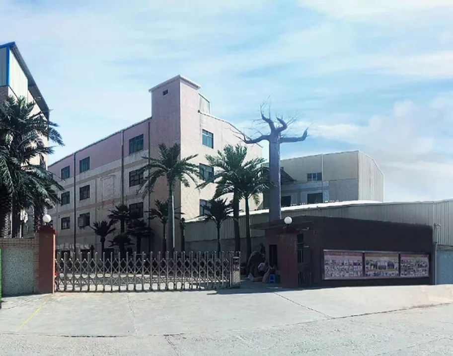 Dongguan Woodland Artificial Plants Industrial Co., Ltd. factory image 1