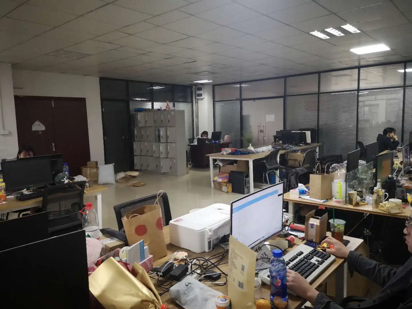 Dongyang Kaishan Network Technology Co., Ltd. Paint by Numbers