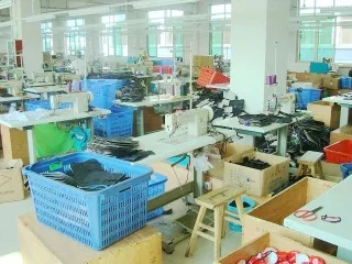 Yiwu Deqi Bag & Case Co., Ltd. Tote Bags