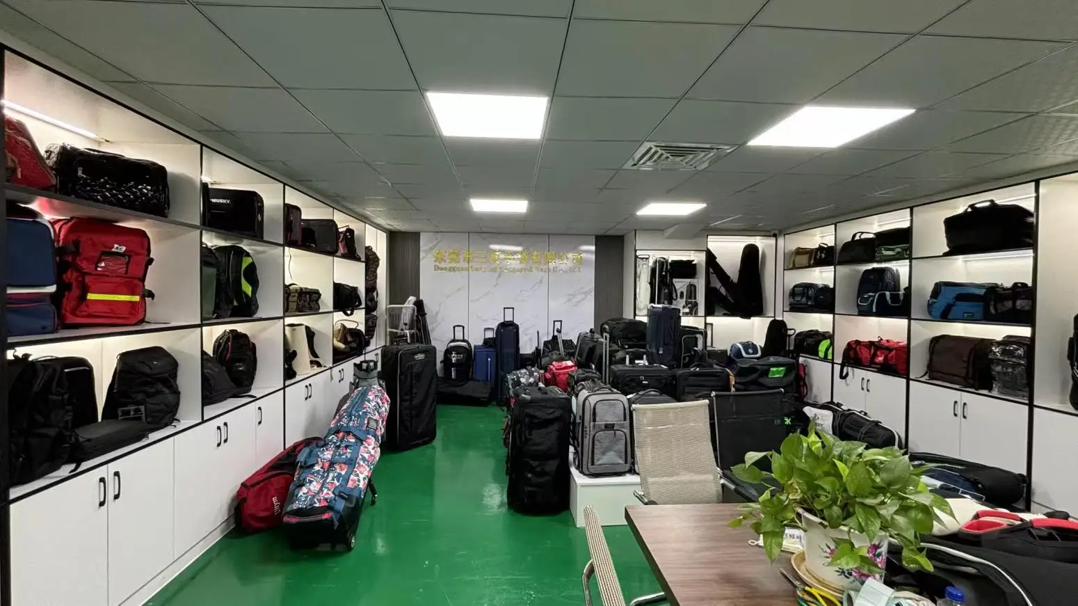 Dongguan Sanying Luggage & Bags Co., Ltd. Golf Travel Bag