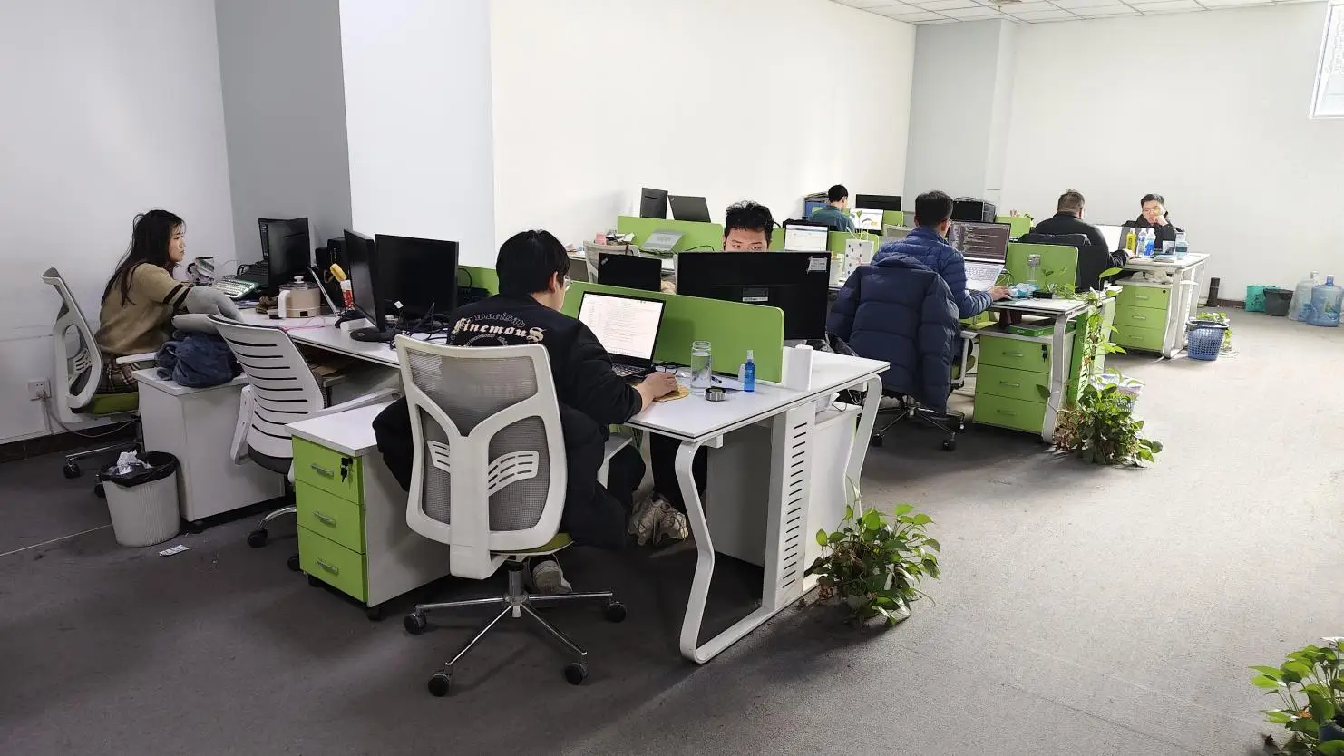 Hebei Duoka Import And Export Trading Co., Ltd. Bathrobe