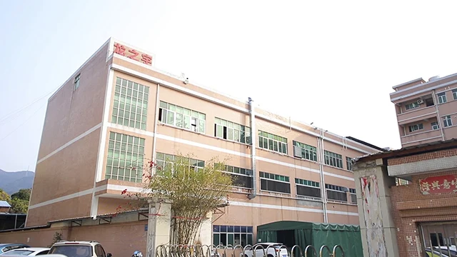 Shenzhen Longzhiyu Crafts Co., Ltd. Metal Badges