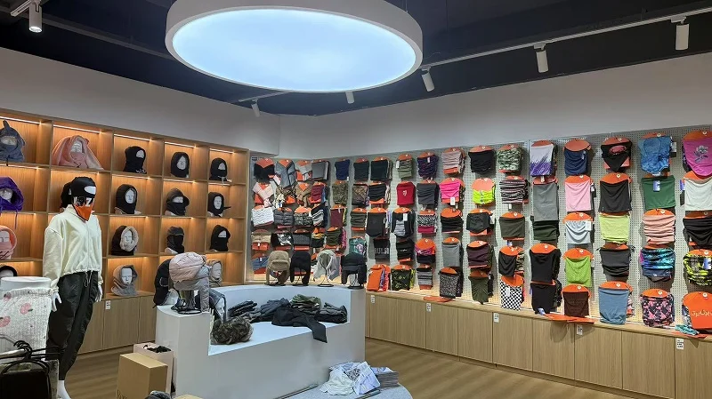 Yiwu City Yongfei Knitting Co., Ltd. Balaclava