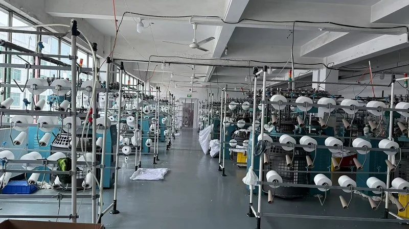 Yiwu City Yongfei Knitting Co., Ltd. Seamless Bandana