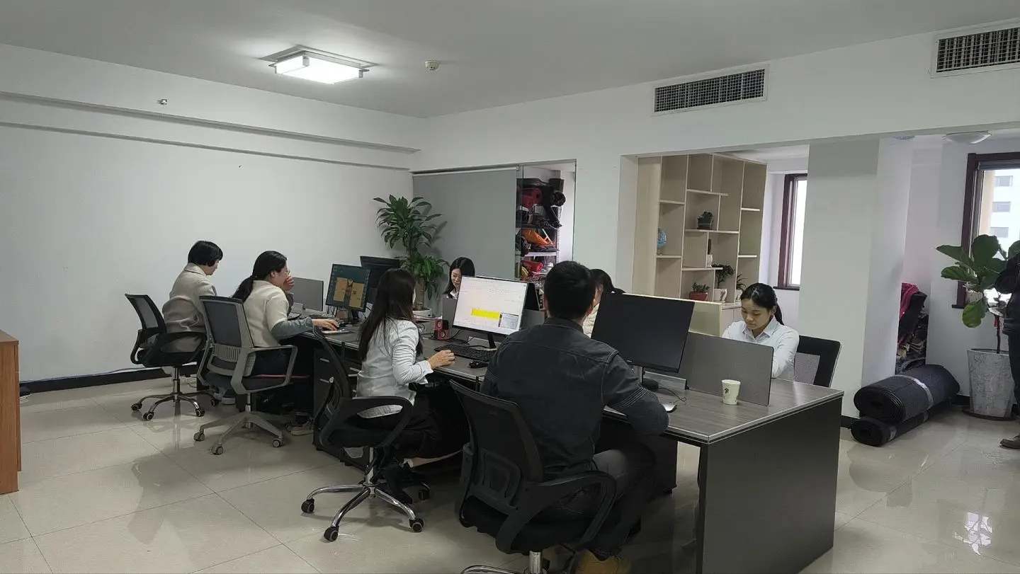 Shijiazhuang Jiutu Carpet Co., Ltd. Islamic prayer rugs