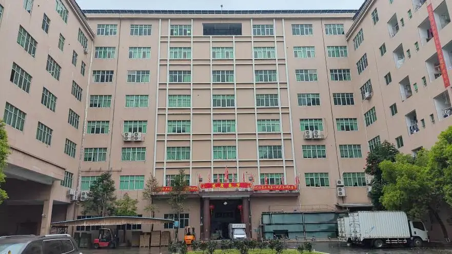 Shantou Yingji Cosmetics Co., Ltd. Foundation