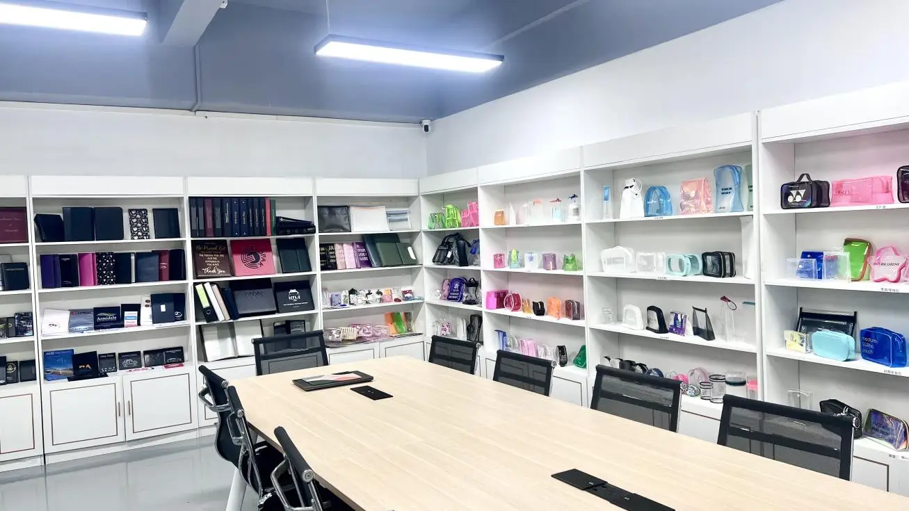 Shenzhen Haoran Plastic Products Co., Ltd. PVC Bags