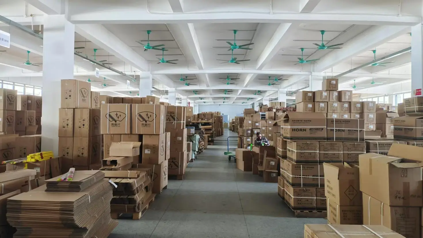 Xiamen Deerxuan Car Accessories Co., Ltd. Flat Wiper Blade