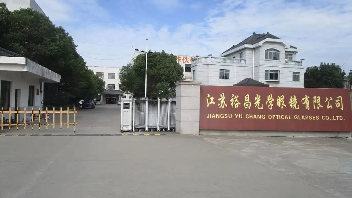 Jiangsu Yuchang Optical Glasses Co., Ltd. Sunglasses