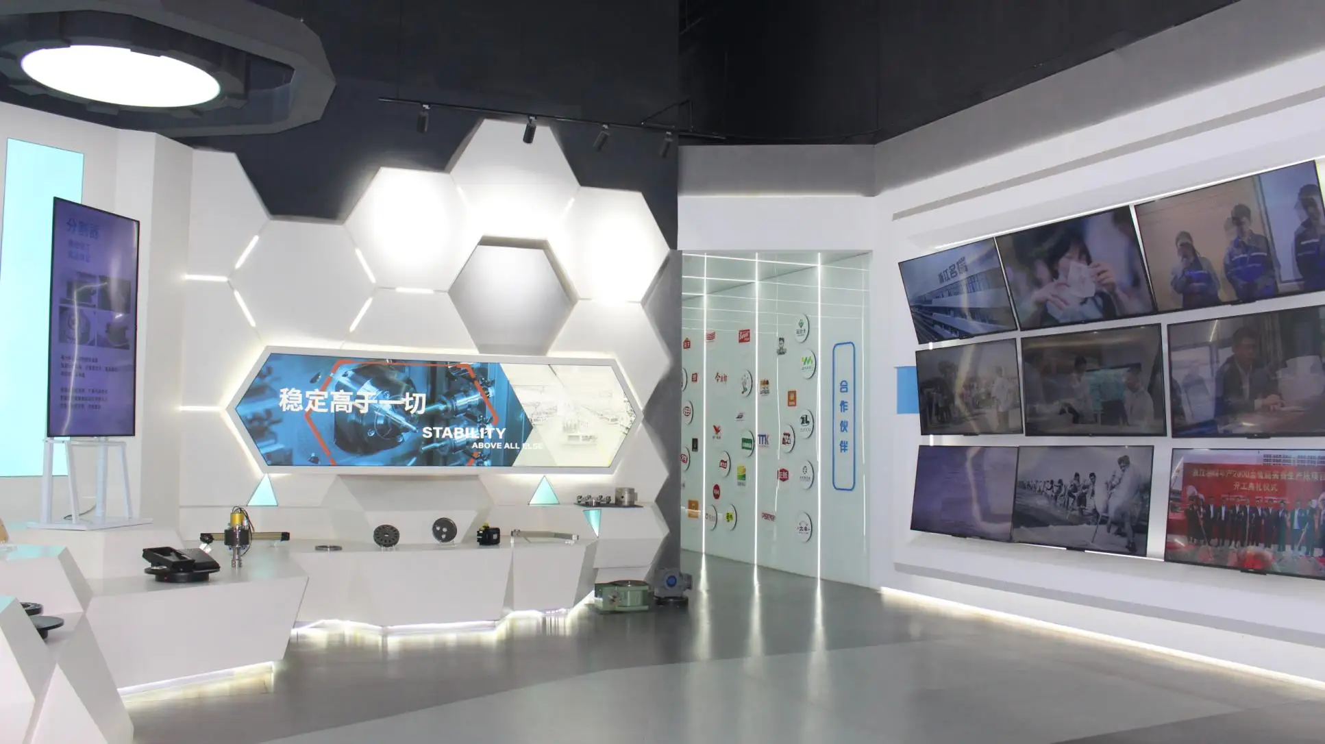 Zhejiang Mingrui Intelligent Equipment Technology Co., Ltd. Premade Pouch Packing Machine