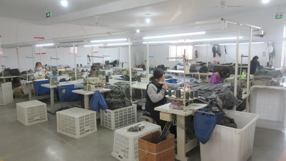Qingzhou Haina Fenghui Garments Co., Ltd. Outdoor Jacket