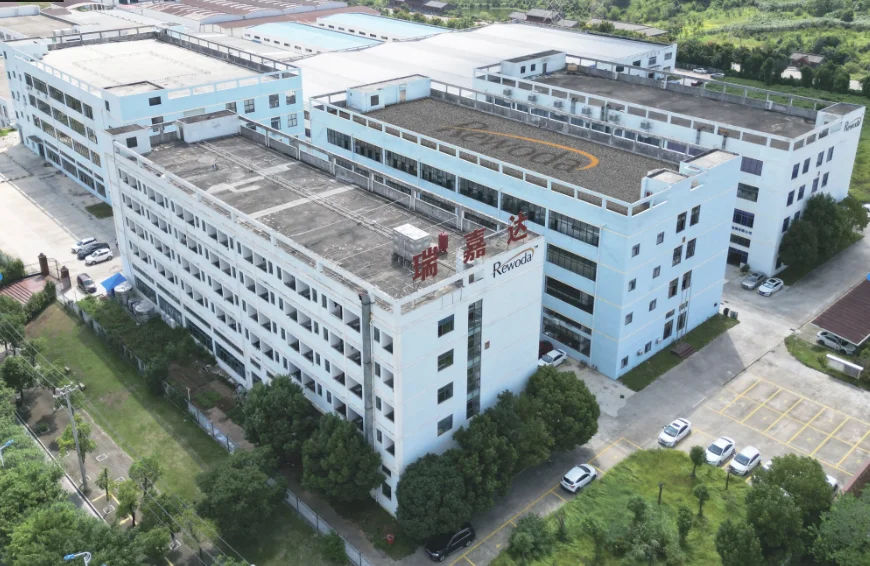Shenzhen Rewoda Electronics Co., Ltd. Wall Charger