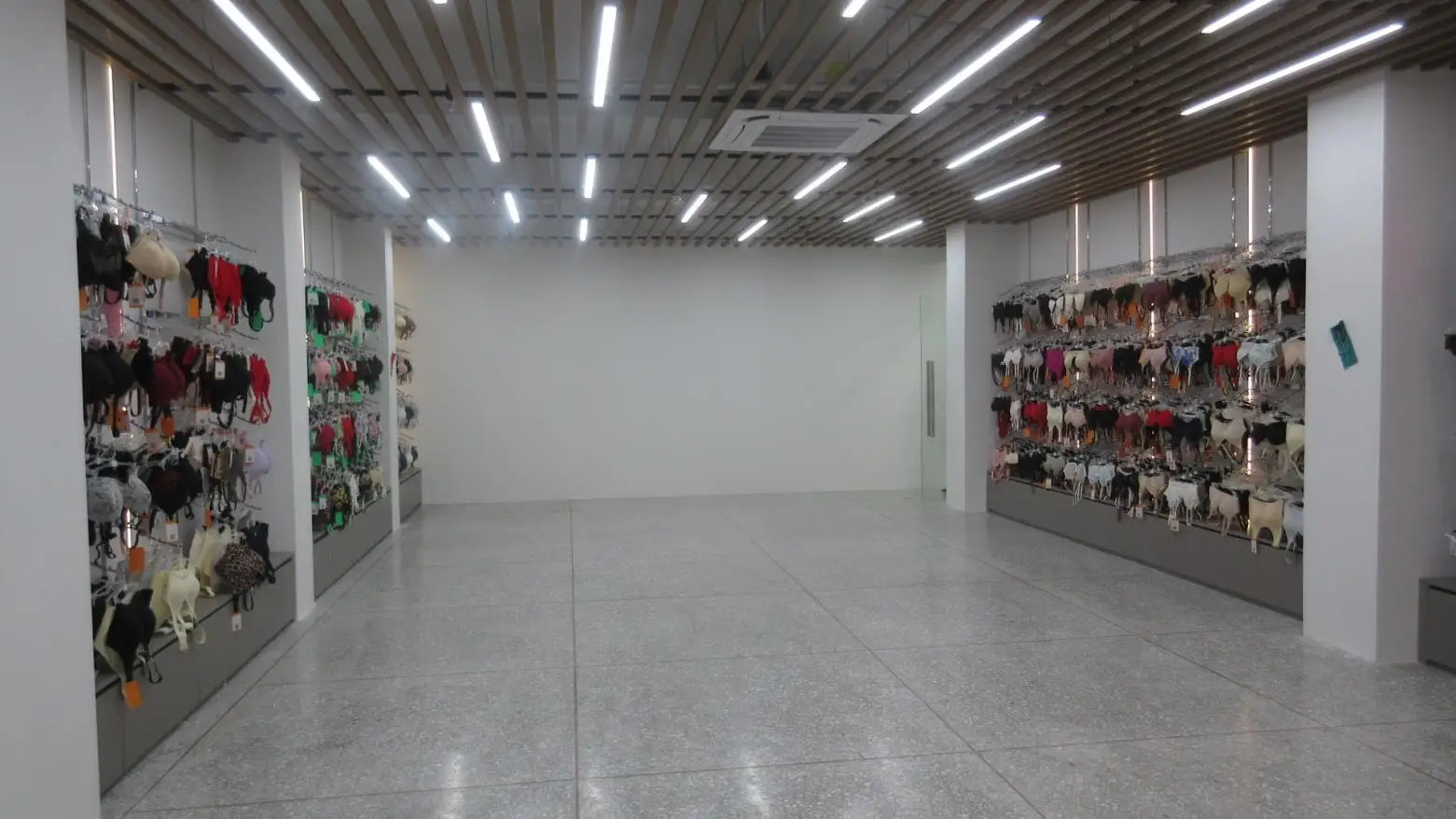 Puning Zhanlong Changlizi Garment Factory factory image 4