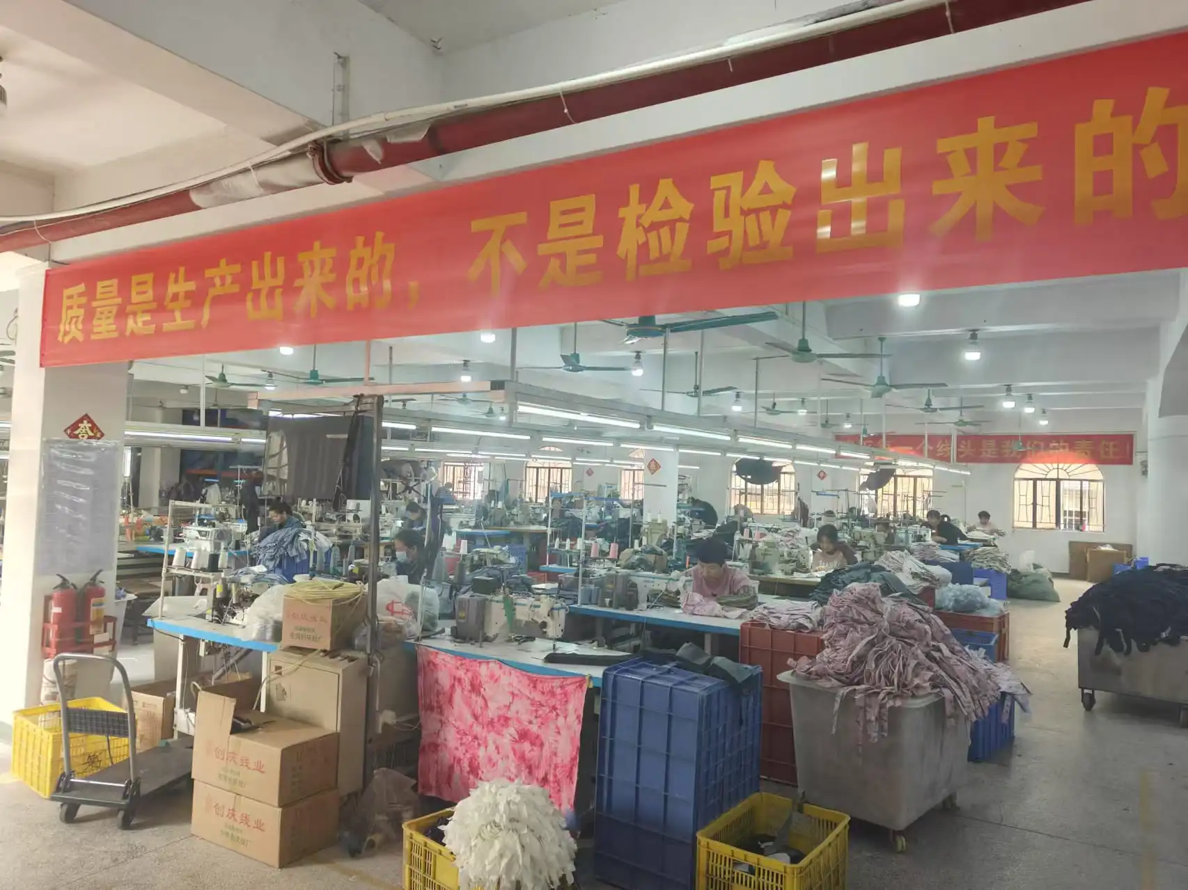 Dongguan Youhuo Fashion Co., Ltd. Hoodies