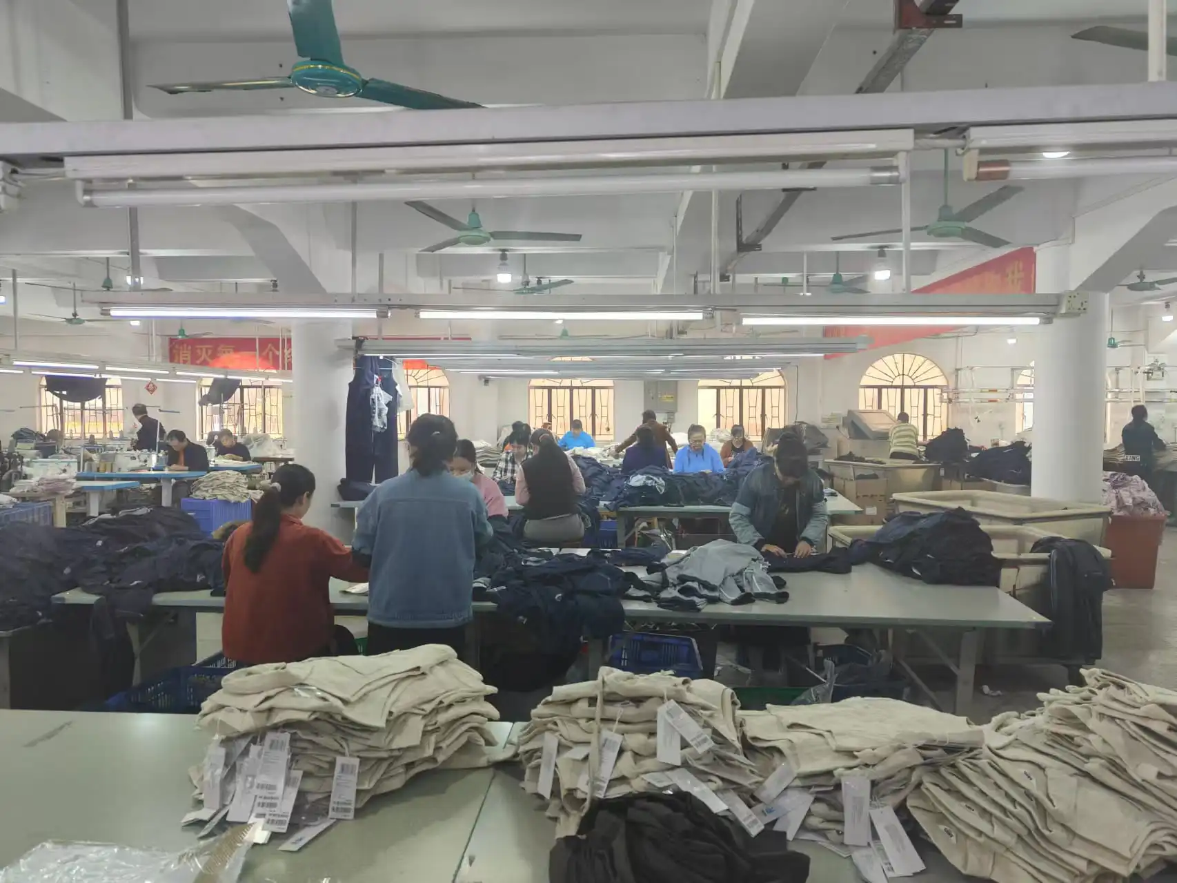 Dongguan Youhuo Fashion Co., Ltd. T-shirts