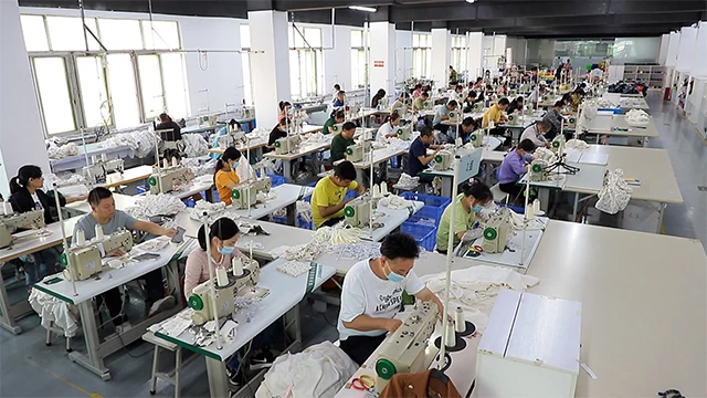 Dongguan Youhuo Fashion Co., Ltd. Denim Jackets