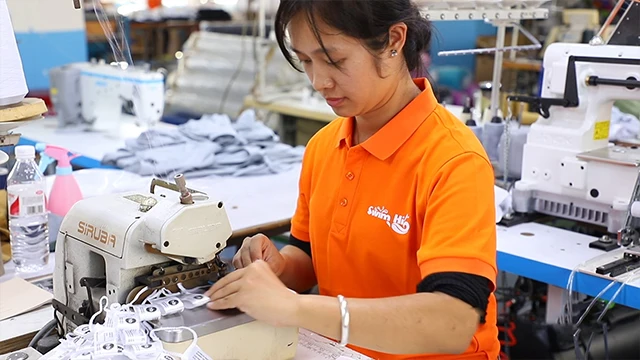 Guangzhou Le Yong Sports Goods Co., Ltd. Swimwear