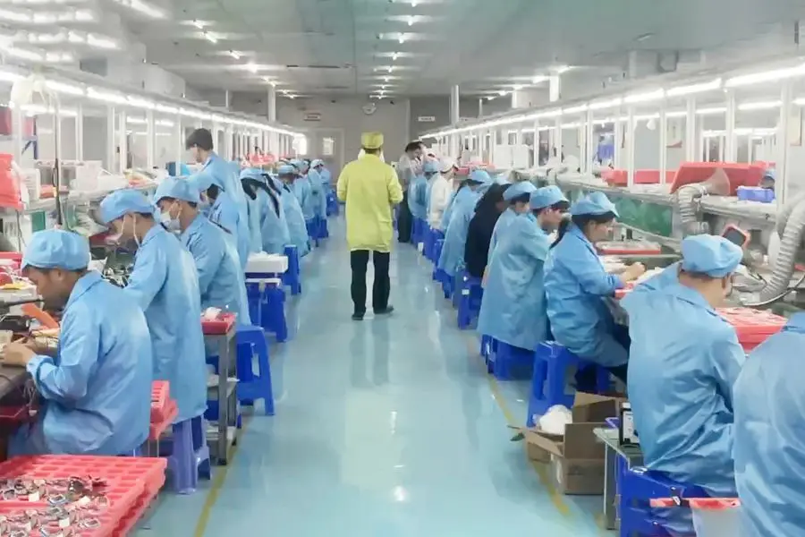 Shenzhen Xinbolong Technology Co., Ltd. Bluetooth Earphones